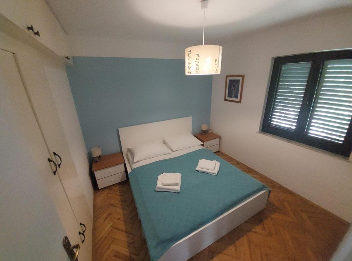 Apartman Rimac Трогир Экстерьер фото