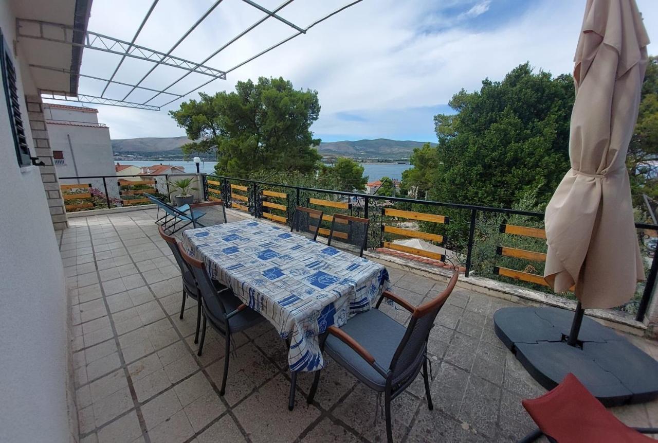 Apartman Rimac Трогир Экстерьер фото